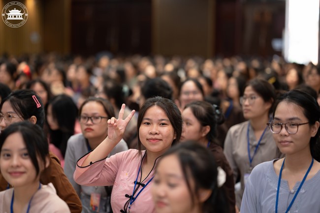 Dharma Talk: How many ten-year times? preaching by Junior Thich Chon Khanh - Fifth day in Summer Retreat 2024
