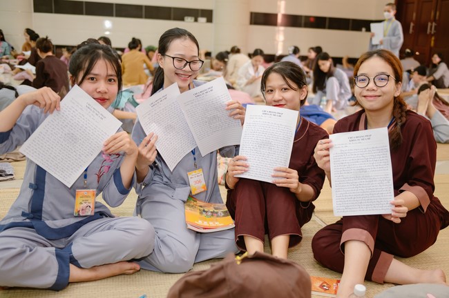 Dharma Talk: How many ten-year times? preaching by Junior Thich Chon Khanh - Fifth day in Summer Retreat 2024