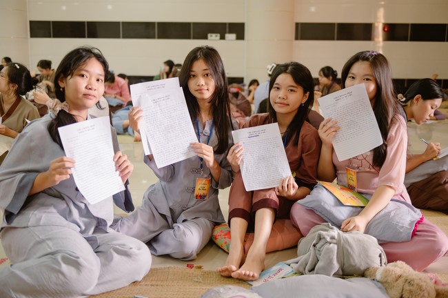 Dharma Talk: How many ten-year times? preaching by Junior Thich Chon Khanh - Fifth day in Summer Retreat 2024