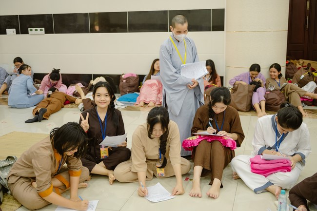 Dharma Talk: How many ten-year times? preaching by Junior Thich Chon Khanh - Fifth day in Summer Retreat 2024