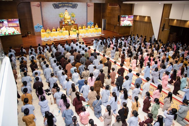 Dharma Talk: How many ten-year times? preaching by Junior Thich Chon Khanh - Fifth day in Summer Retreat 2024