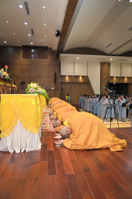 Dharma Talk: How many ten-year times? preaching by Junior Thich Chon Khanh - Fifth day in Summer Retreat 2024