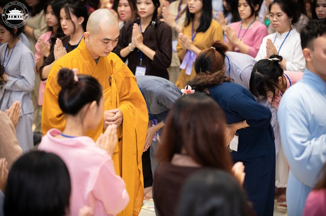 Dharma Talk: How many ten-year times? preaching by Junior Thich Chon Khanh - Fifth day in Summer Retreat 2024