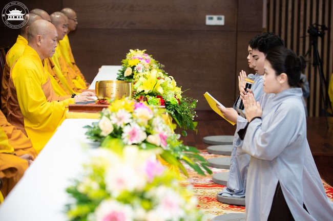 Dharma Talk: How many ten-year times? preaching by Junior Thich Chon Khanh - Fifth day in Summer Retreat 2024