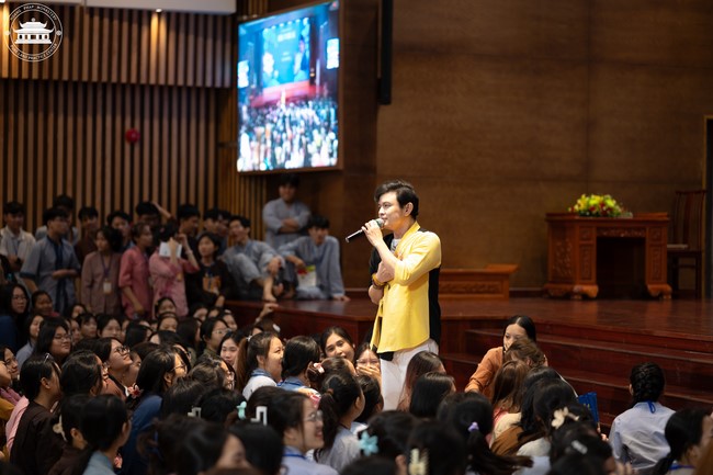 Dharma Talk: How many ten-year times? preaching by Junior Thich Chon Khanh - Fifth day in Summer Retreat 2024