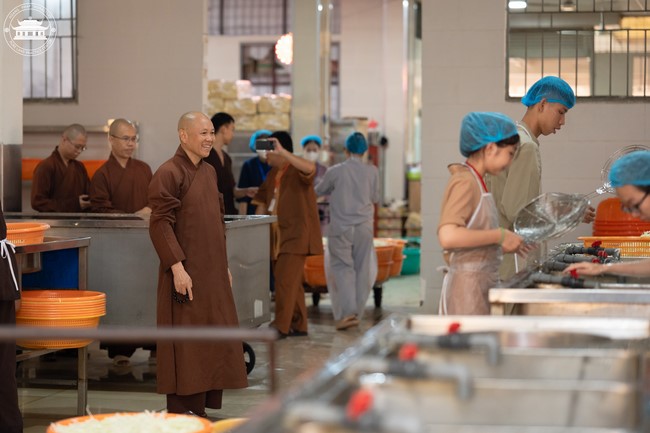 Dharma Talk: How many ten-year times? preaching by Junior Thich Chon Khanh - Fifth day in Summer Retreat 2024