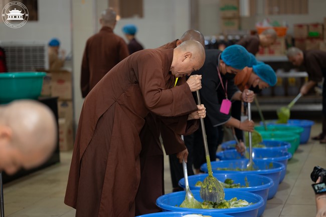 Dharma Talk: How many ten-year times? preaching by Junior Thich Chon Khanh - Fifth day in Summer Retreat 2024