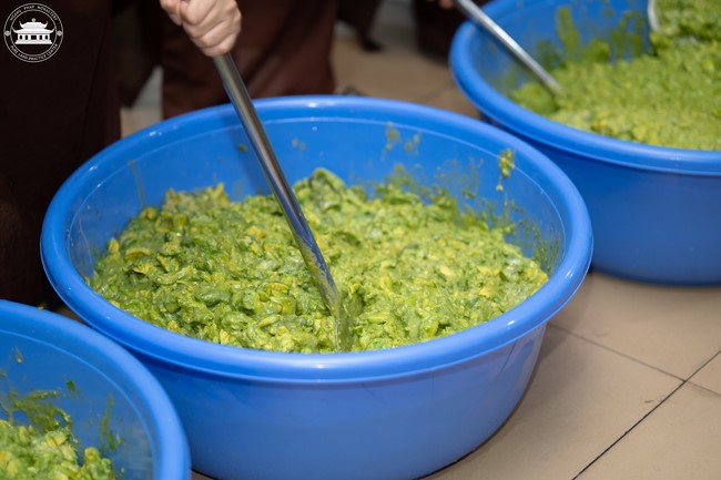 Dharma Talk: How many ten-year times? preaching by Junior Thich Chon Khanh - Fifth day in Summer Retreat 2024