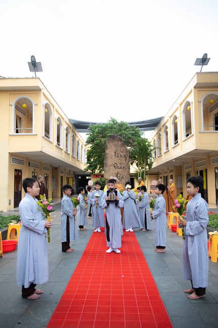 Starting the Temporary Ordination Retreat for Children in Summer with the theme Sowing compassion seeds