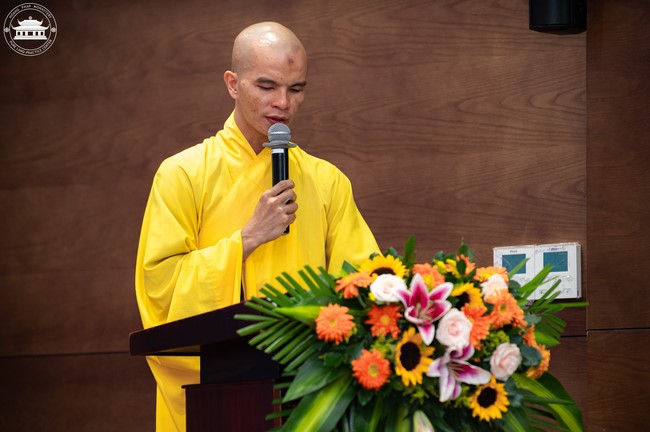 Starting the Temporary Ordination Retreat for Children in Summer with the theme Sowing compassion seeds