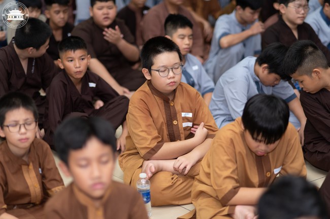 Starting the Temporary Ordination Retreat for Children in Summer with the theme Sowing compassion seeds