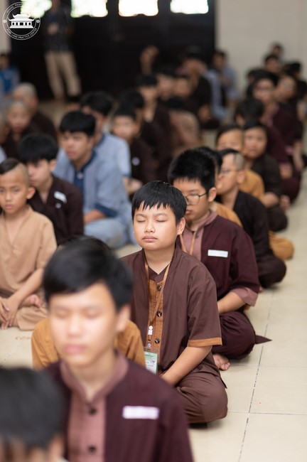 Starting the Temporary Ordination Retreat for Children in Summer with the theme Sowing compassion seeds