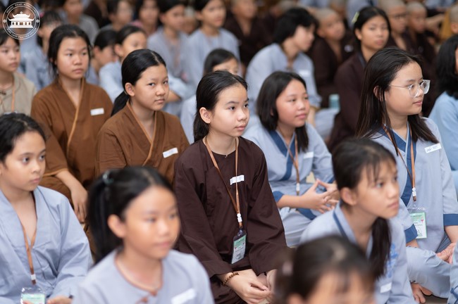 Starting the Temporary Ordination Retreat for Children in Summer with the theme Sowing compassion seeds