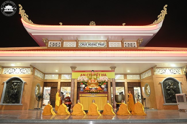 Starting the Temporary Ordination Retreat for Children in Summer with the theme Sowing compassion seeds