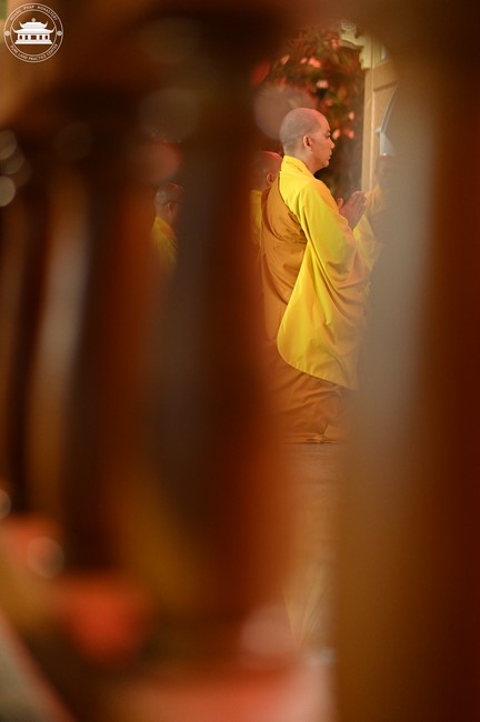 Starting the Temporary Ordination Retreat for Children in Summer with the theme Sowing compassion seeds