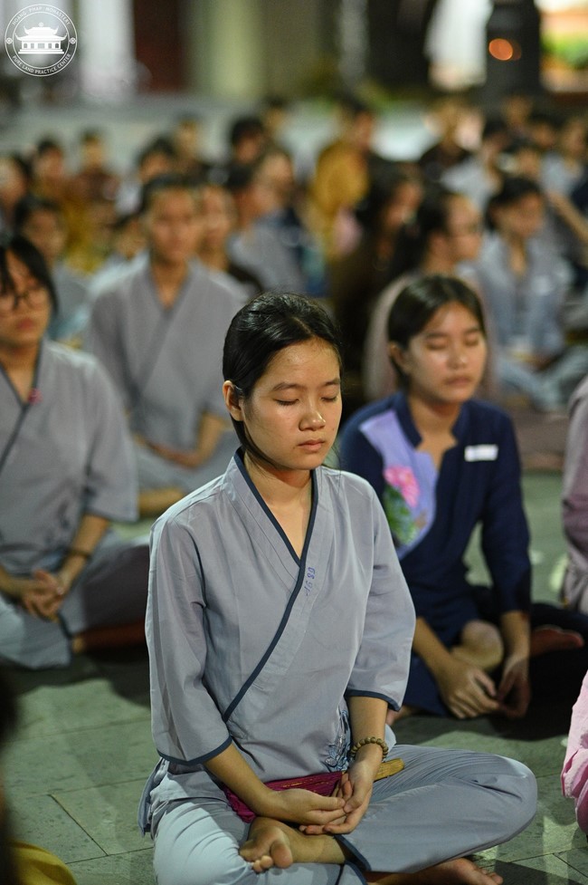 Starting the Temporary Ordination Retreat for Children in Summer with the theme Sowing compassion seeds