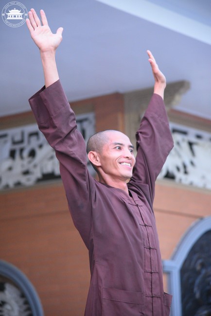 Starting the Temporary Ordination Retreat for Children in Summer with the theme Sowing compassion seeds