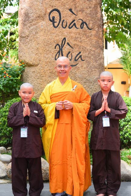 Starting the Temporary Ordination Retreat for Children in Summer with the theme Sowing compassion seeds