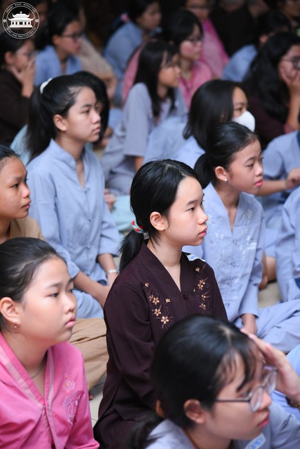 Starting the Temporary Ordination Retreat for Children in Summer with the theme Sowing compassion seeds