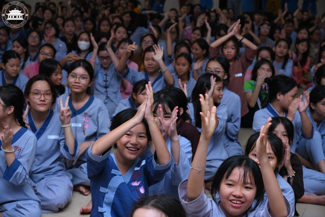 Dharma talk: Sowing seeds compassion preaching by Junior Thich Dao Thuyen - The second day of temporary ordination retreat for Children in Summer 2024
