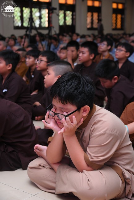 Dharma talk: Sowing seeds compassion preaching by Junior Thich Dao Thuyen - The second day of temporary ordination retreat for Children in Summer 2024