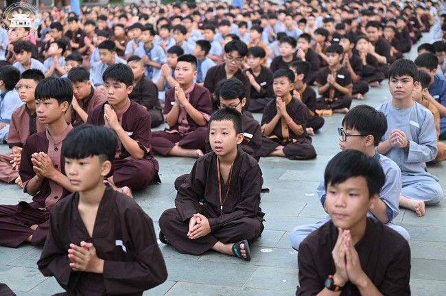 Dharma talk: Sowing seeds compassion preaching by Junior Thich Dao Thuyen - The second day of temporary ordination retreat for Children in Summer 2024
