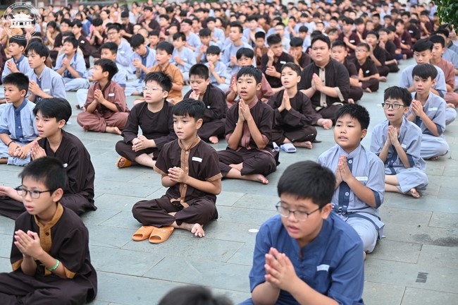 Dharma talk: Sowing seeds compassion preaching by Junior Thich Dao Thuyen - The second day of temporary ordination retreat for Children in Summer 2024