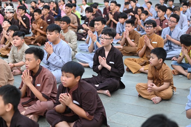 Dharma talk: Sowing seeds compassion preaching by Junior Thich Dao Thuyen - The second day of temporary ordination retreat for Children in Summer 2024