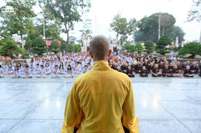 Dharma talk: Sowing seeds compassion preaching by Junior Thich Dao Thuyen - The second day of temporary ordination retreat for Children in Summer 2024
