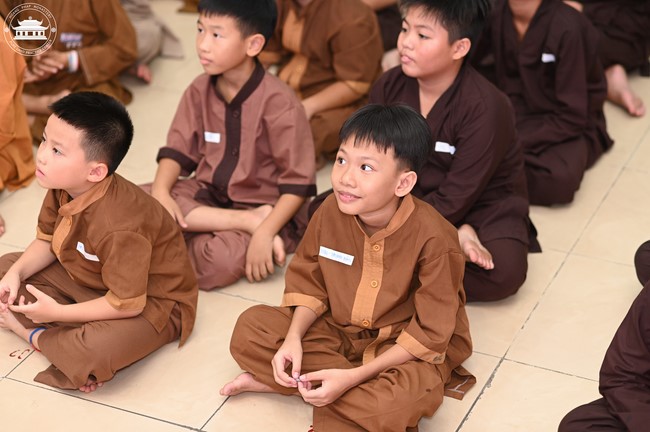 Dharma talk: Sowing seeds compassion preaching by Junior Thich Dao Thuyen - The second day of temporary ordination retreat for Children in Summer 2024