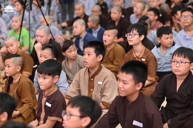 Dharma talk: Sowing seeds compassion preaching by Junior Thich Dao Thuyen - The second day of temporary ordination retreat for Children in Summer 2024