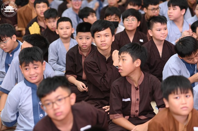 Dharma talk: Sowing seeds compassion preaching by Junior Thich Dao Thuyen - The second day of temporary ordination retreat for Children in Summer 2024