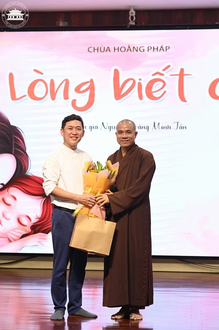 Dharma talk: Sowing seeds compassion preaching by Junior Thich Dao Thuyen - The second day of temporary ordination retreat for Children in Summer 2024