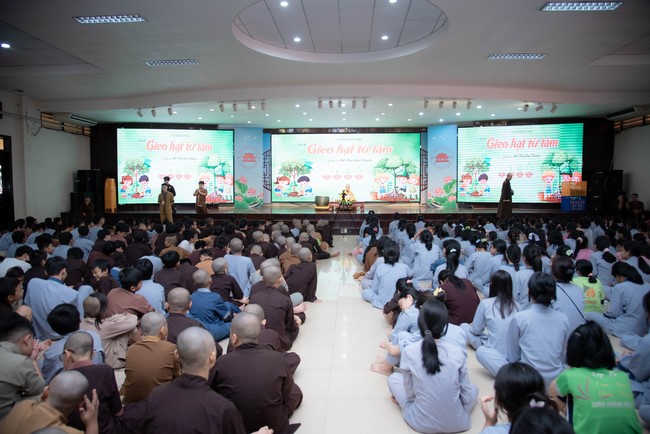 Dharma talk: Sowing seeds compassion preaching by Junior Thich Dao Thuyen - The second day of temporary ordination retreat for Children in Summer 2024