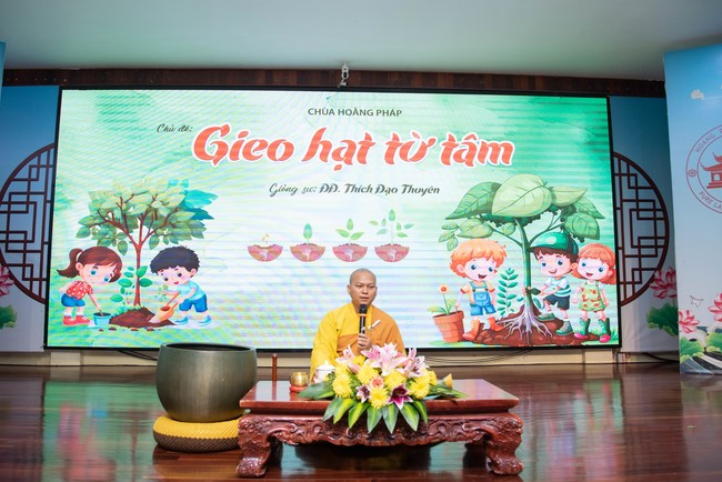 Dharma talk: Sowing seeds compassion preaching by Junior Thich Dao Thuyen - The second day of temporary ordination retreat for Children in Summer 2024