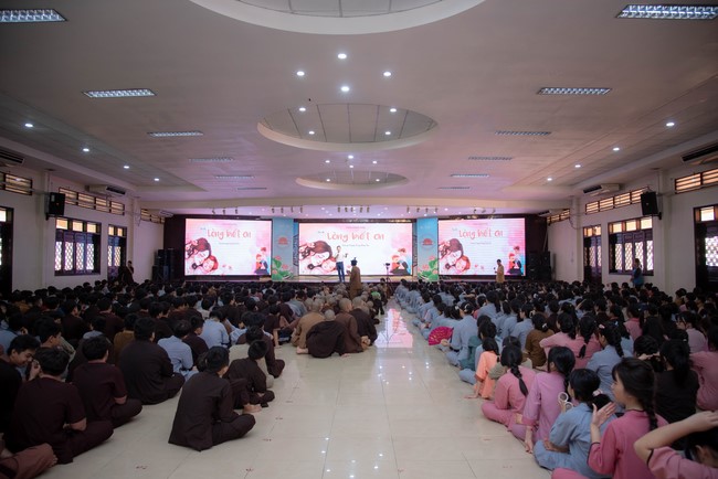 Dharma talk: Sowing seeds compassion preaching by Junior Thich Dao Thuyen - The second day of temporary ordination retreat for Children in Summer 2024