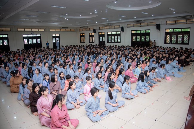 Dharma talk: Sowing seeds compassion preaching by Junior Thich Dao Thuyen - The second day of temporary ordination retreat for Children in Summer 2024