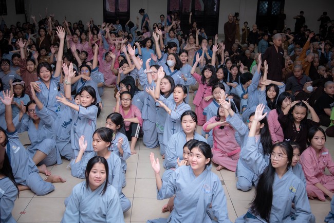 Dharma talk: Sowing seeds compassion preaching by Junior Thich Dao Thuyen - The second day of temporary ordination retreat for Children in Summer 2024