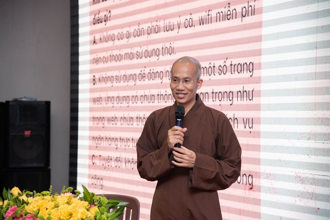 Dharma talk: Sowing seeds compassion preaching by Junior Thich Dao Thuyen - The second day of temporary ordination retreat for Children in Summer 2024