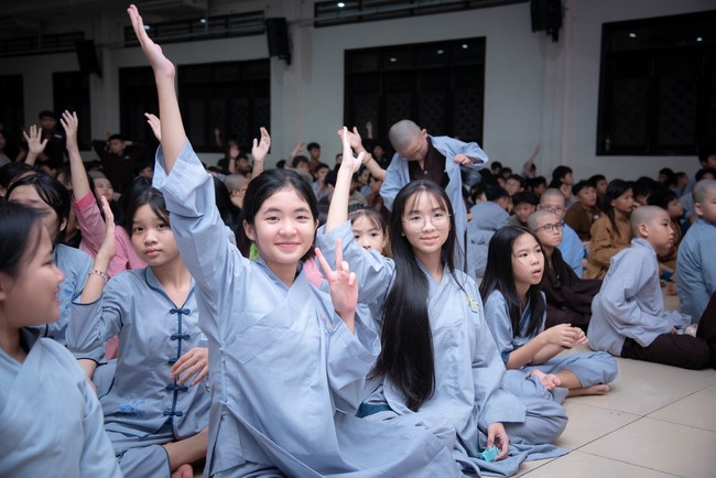 Dharma talk: Sowing seeds compassion preaching by Junior Thich Dao Thuyen - The second day of temporary ordination retreat for Children in Summer 2024