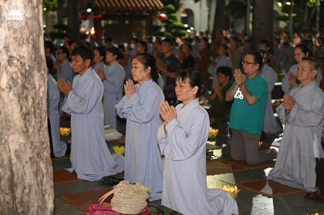 Lễ Ngũ Bách Danh Bồ Tát Quán Thế Âm