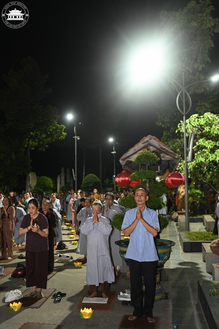 Lễ Ngũ Bách Danh Bồ Tát Quán Thế Âm