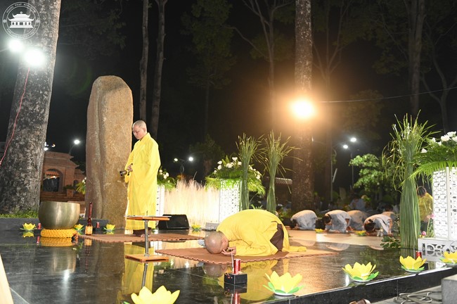 Lễ Ngũ Bách Danh Bồ Tát Quán Thế Âm