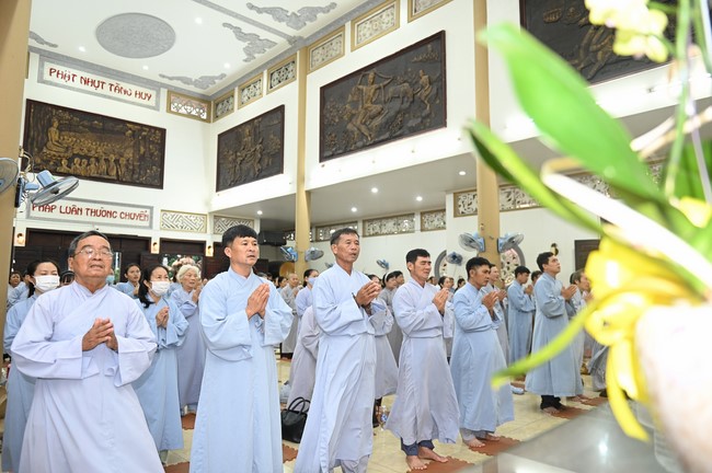 Lễ Ngũ Bách Danh Bồ Tát Quán Thế Âm