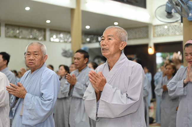 Lễ Ngũ Bách Danh Bồ Tát Quán Thế Âm