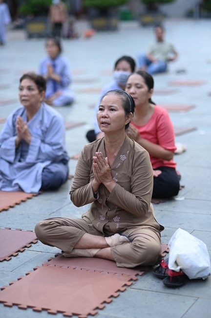 Lễ Ngũ Bách Danh Bồ Tát Quán Thế Âm