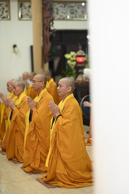 Lễ Ngũ Bách Danh Bồ Tát Quán Thế Âm