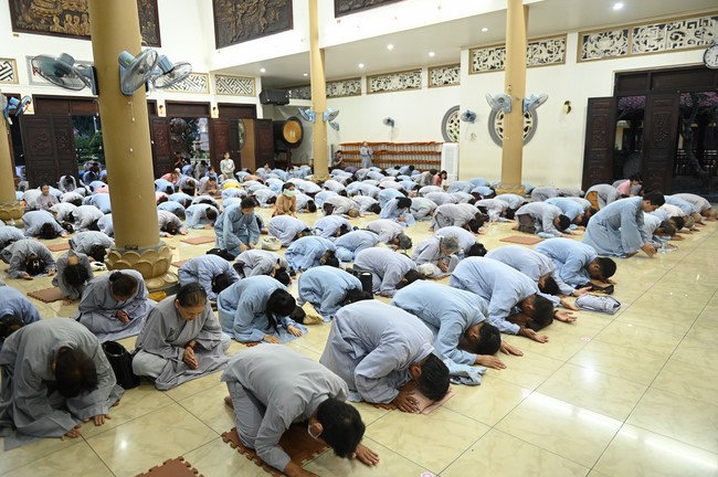 Lễ Ngũ Bách Danh Bồ Tát Quán Thế Âm