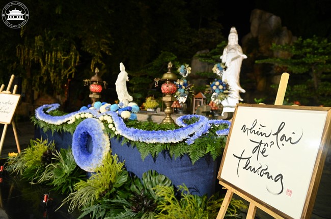 Lễ Ngũ Bách Danh Bồ Tát Quán Thế Âm