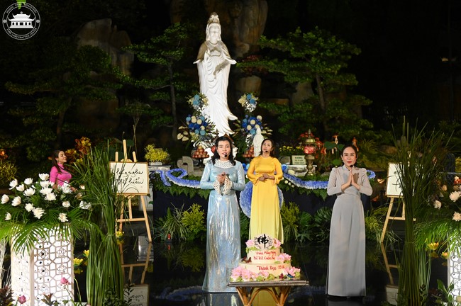 Lễ Ngũ Bách Danh Bồ Tát Quán Thế Âm